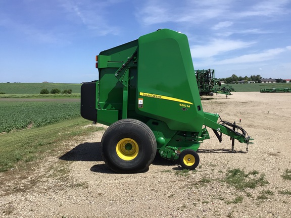 2023 John Deere 560M Baler/Round