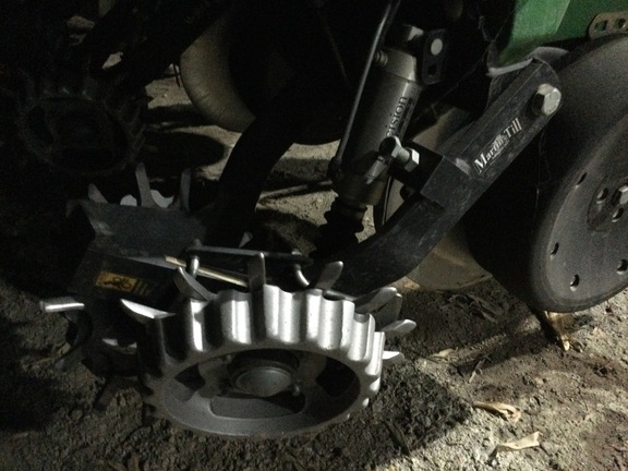 2013 John Deere 1770NT Planter