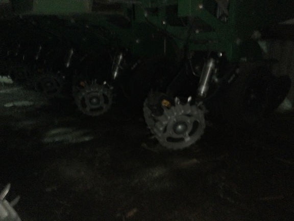 2013 John Deere 1770NT Planter