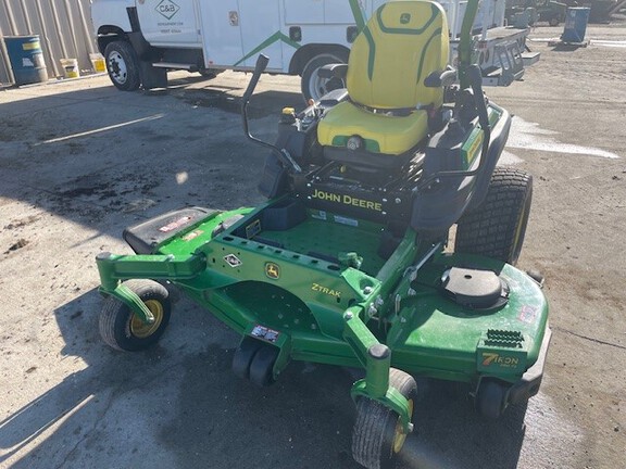 2024 John Deere Z950R Mower/Zero Turn
