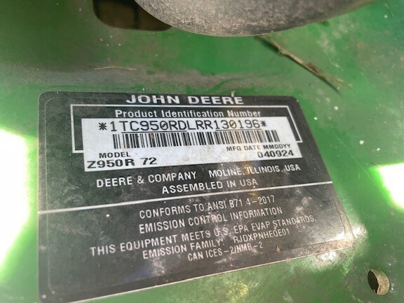 2024 John Deere Z950R Mower/Zero Turn