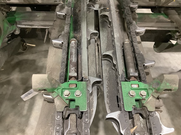 2021 John Deere C8R Header Corn Head