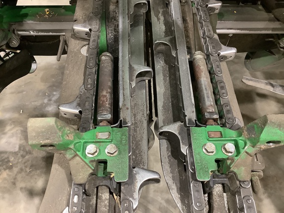 2021 John Deere C8R Header Corn Head