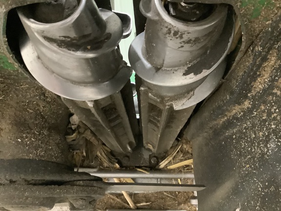 2021 John Deere C8R Header Corn Head