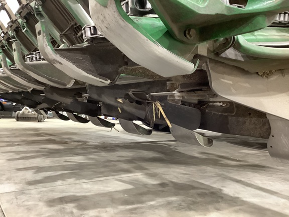 2021 John Deere C8R Header Corn Head