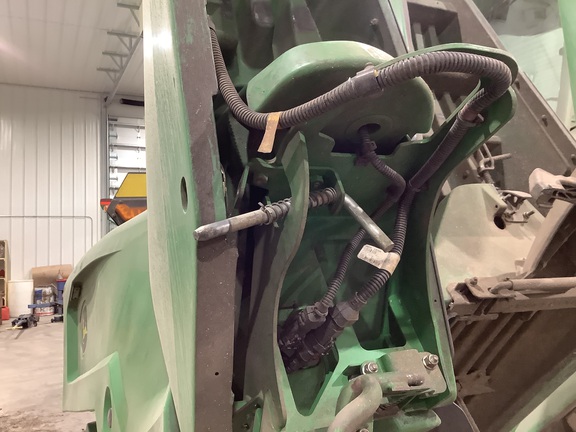 2021 John Deere C8R Header Corn Head