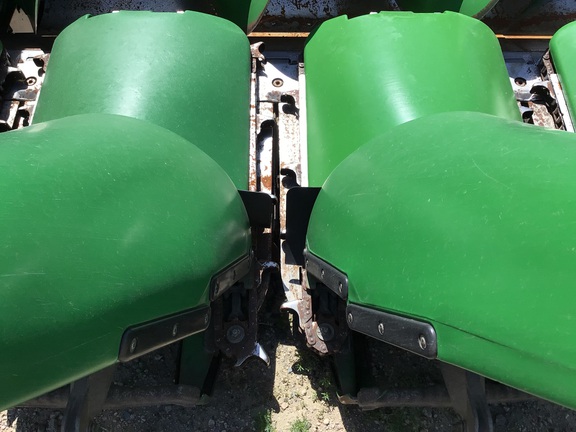 2021 John Deere C8R Header Corn Head