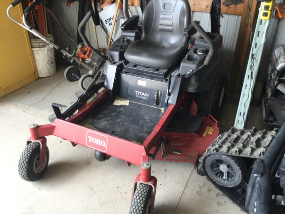 2011 Toro ZX4820 Mower/Zero Turn