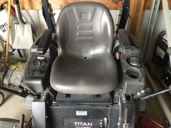 2011 Toro ZX4820 Mower/Zero Turn