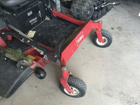 2011 Toro ZX4820 Mower/Zero Turn