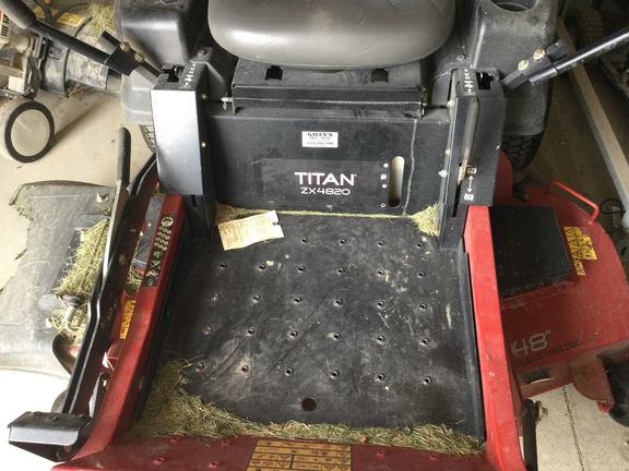 2011 Toro ZX4820 Mower/Zero Turn