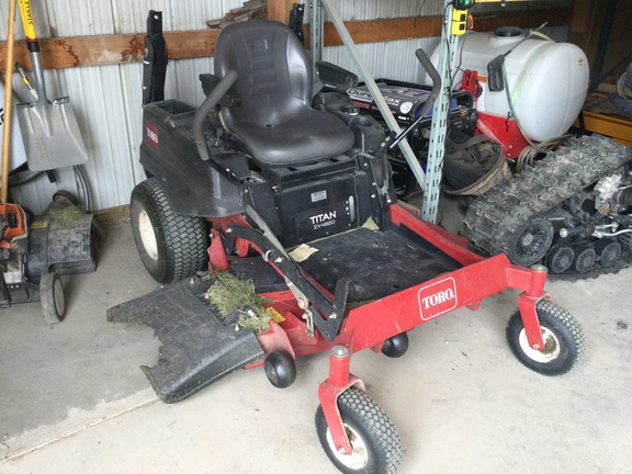 2011 Toro ZX4820 Mower/Zero Turn