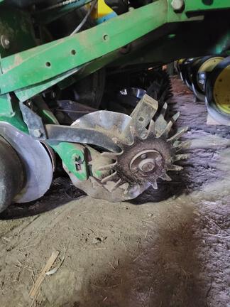 1998 John Deere 1770 Planter