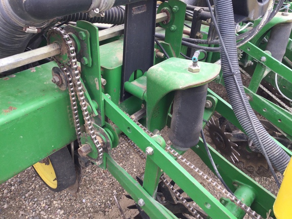 1998 John Deere 1770 Planter