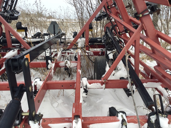 2011 Case IH 200 Field Cultivator