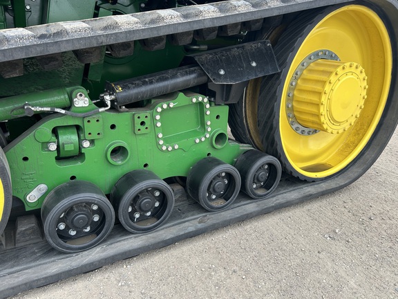 2025 John Deere 9RT 590 Tractor Rubber Track