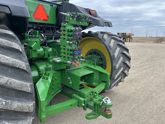 2025 John Deere 9RT 590 Tractor Rubber Track