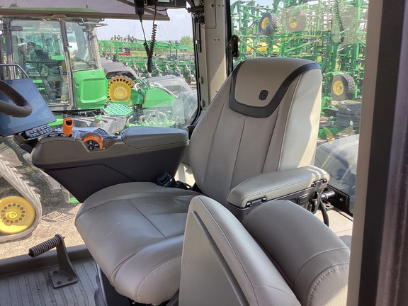 2025 John Deere 9RX 770 Tractor Rubber Track