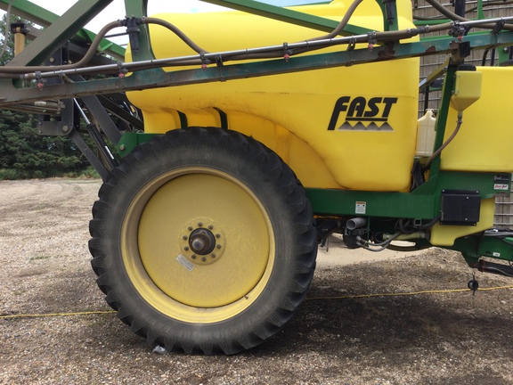 2010 Fast Distributing 9613 Sprayer