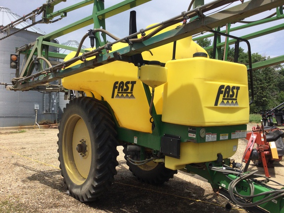 2010 Fast Distributing 9613 Sprayer