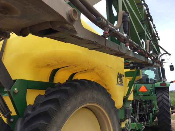 2010 Fast Distributing 9613 Sprayer