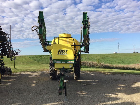 2010 Fast Distributing 9613 Sprayer