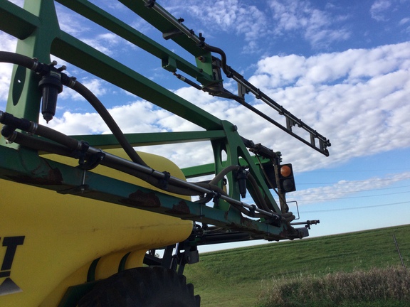 2010 Fast Distributing 9613 Sprayer
