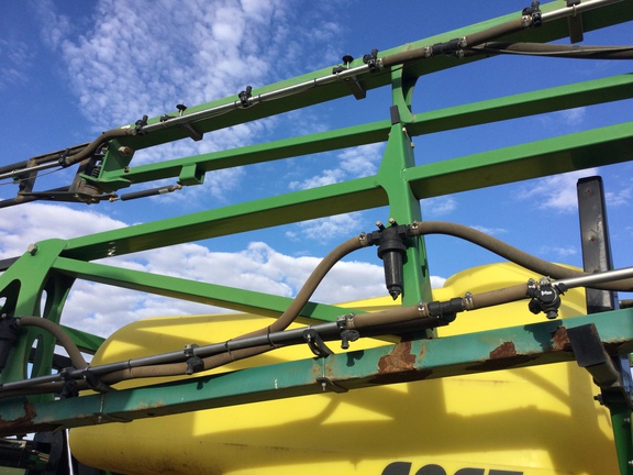 2010 Fast Distributing 9613 Sprayer