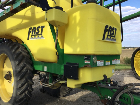 2010 Fast Distributing 9613 Sprayer