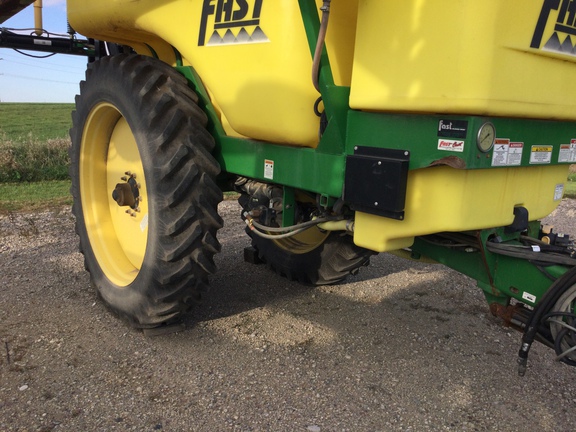 2010 Fast Distributing 9613 Sprayer