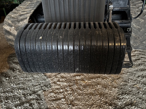 2010 Challenger MT765C Tractor Rubber Track