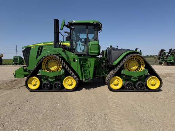 2024 John Deere 9RX 640 Tractor Rubber Track