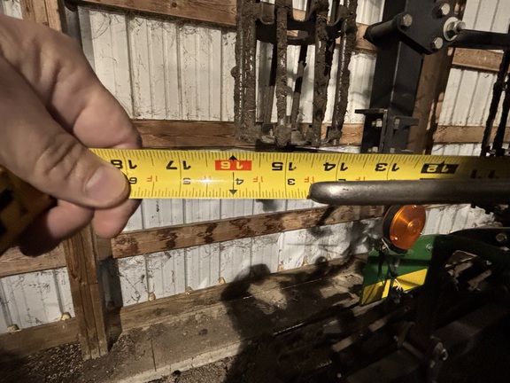 2021 John Deere 2230FH Field Cultivator