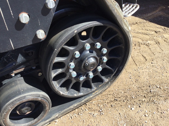 2022 Case IH Steiger 470 AFS Row Tractor Rubber Track