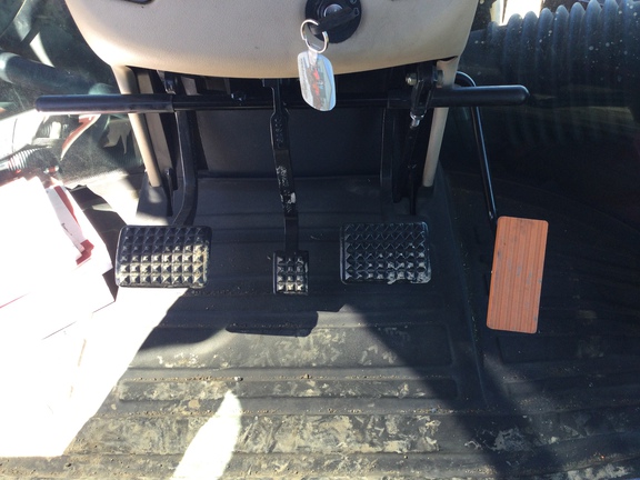 2022 Case IH Steiger 470 AFS Row Tractor Rubber Track