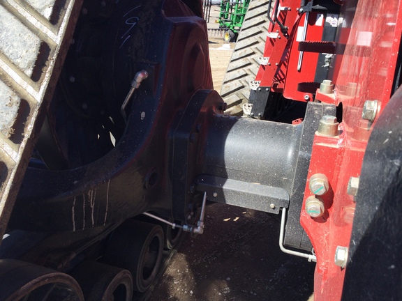 2022 Case IH Steiger 470 AFS Row Tractor Rubber Track