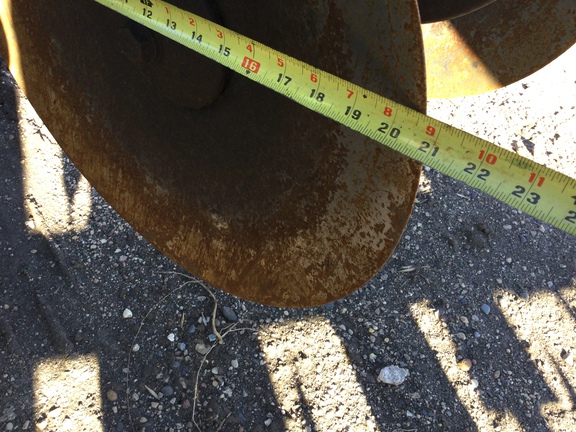 2012 John Deere 2700 Disk Ripper