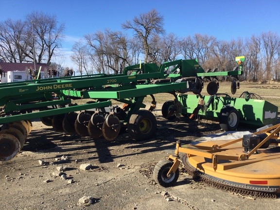 2012 John Deere 2700 Disk Ripper