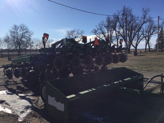 2012 John Deere 2700 Disk Ripper