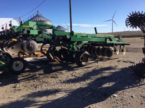 2012 John Deere 2700 Disk Ripper