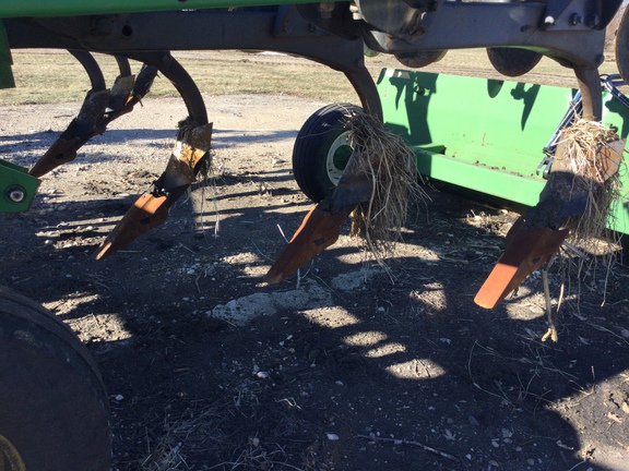 2012 John Deere 2700 Disk Ripper