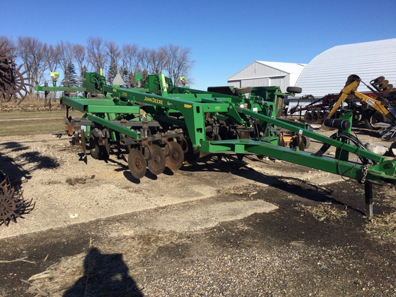 2012 John Deere 2700 Disk Ripper