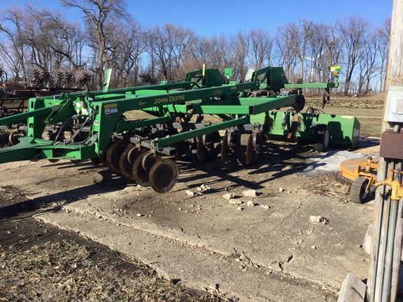 2012 John Deere 2700 Disk Ripper