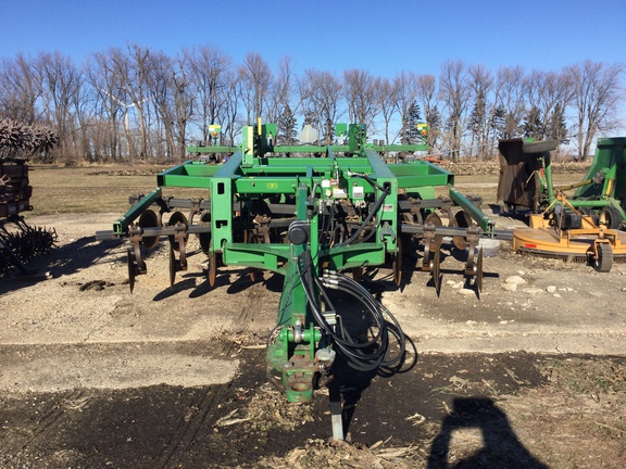 2012 John Deere 2700 Disk Ripper