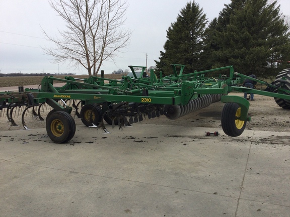 2007 John Deere 2310 Mulch Finisher