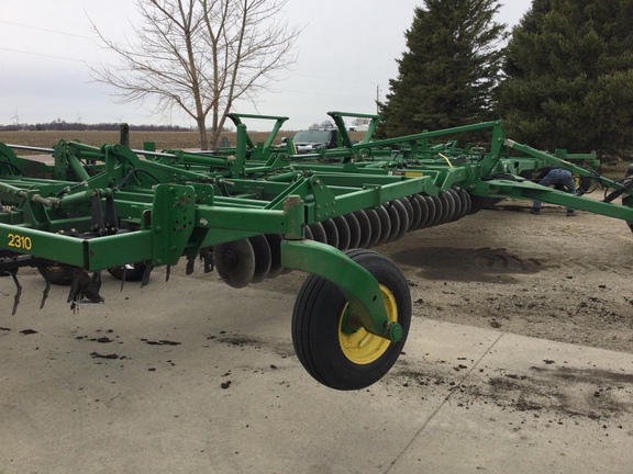 2007 John Deere 2310 Mulch Finisher