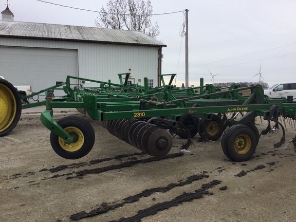 2007 John Deere 2310 Mulch Finisher