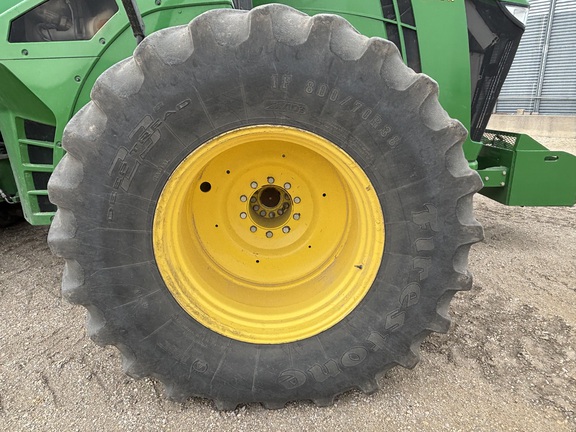 2017 John Deere 9570R Tractor 4WD