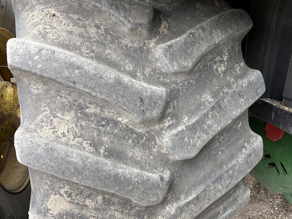 2017 John Deere 9570R Tractor 4WD