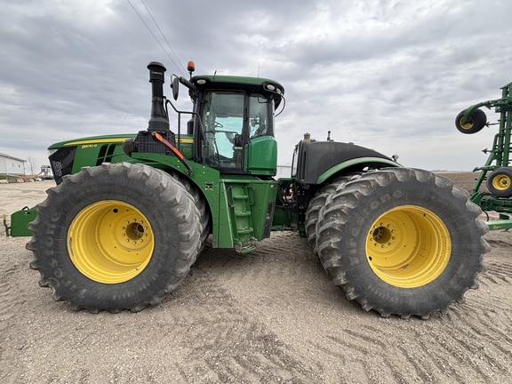 2017 John Deere 9570R Tractor 4WD
